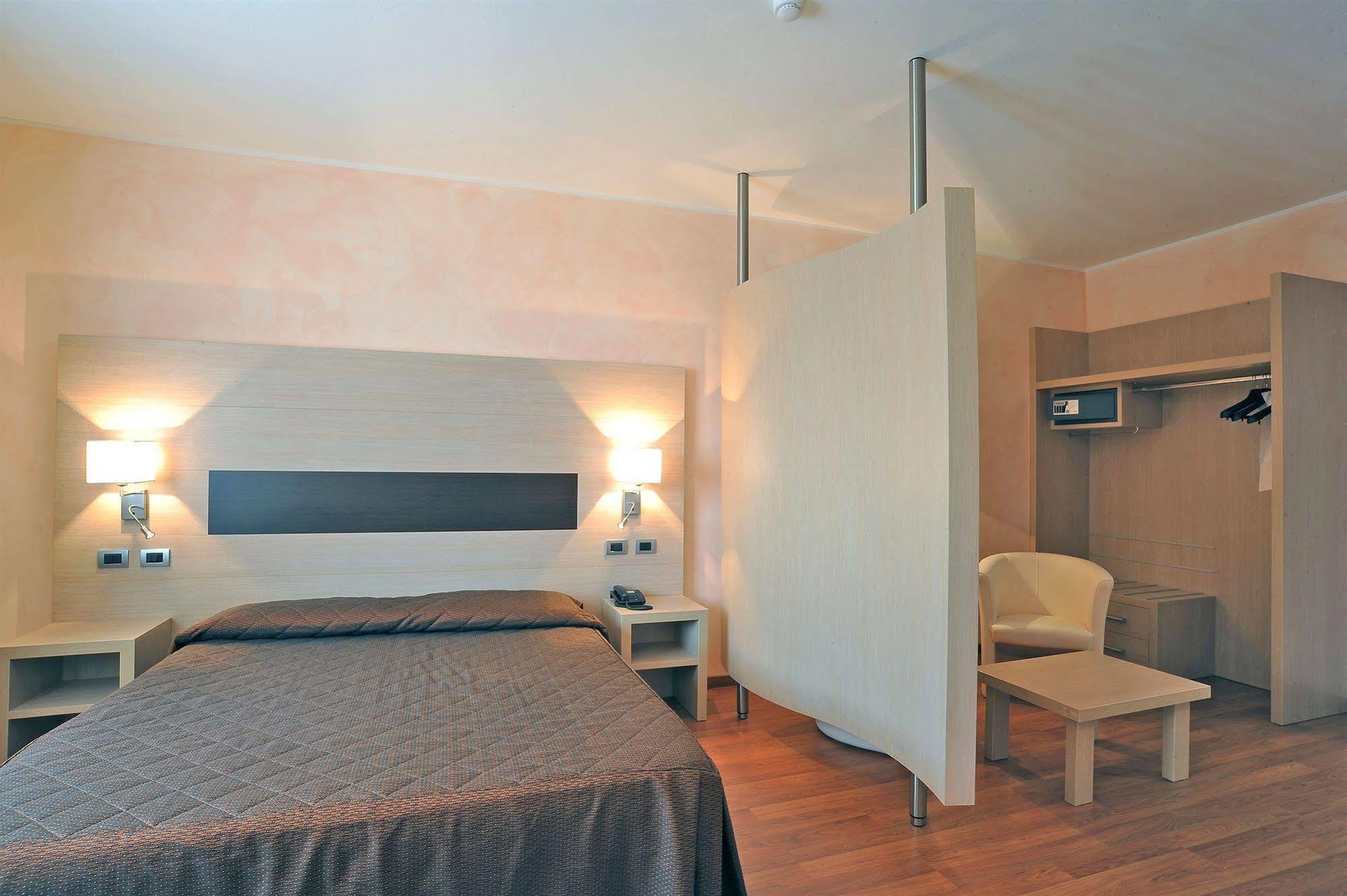 Hotel Arthur Solignano Nuovo Exterior photo